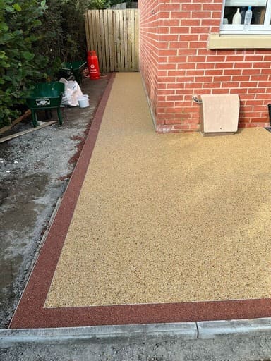 Resin Bound Garden Footpath Surfacing Rhos Pontardawe